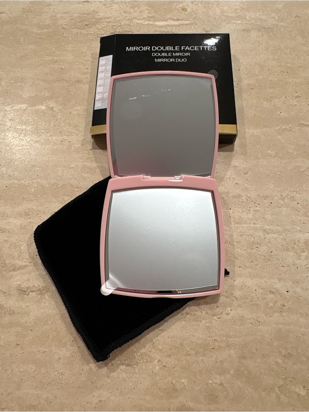 CHANEL Pink Compact with Black CC Emblem - Picture 3 of 3
